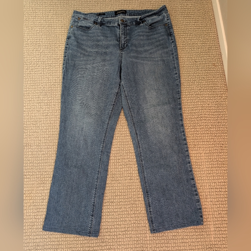 Talbot's Flawless Five-Pocket Straight Curvy Medium Blue Wash Jeans - 16